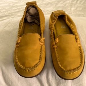 Women HUSH PUPPIES suede loafers